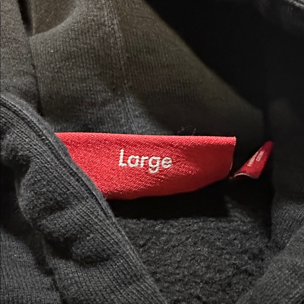 Supreme Black Hoodie - Picture 3 of 5